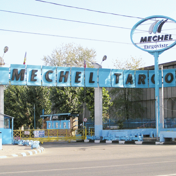 Lichidare de stoc la "Mechel": 4 fabrici la 50 de euro Lichidare de stoc la "Mechel": 4 fabrici la 50 de euro